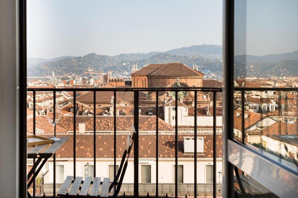Domus Nova - Una Finestra Sui Tetti Torino Dış mekan fotoğraf